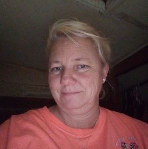 Meet your Posher, Cynthia